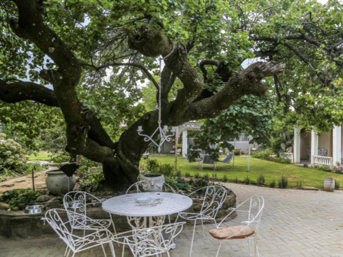 The Green Acorn Guest House Ficksburg Exterior photo